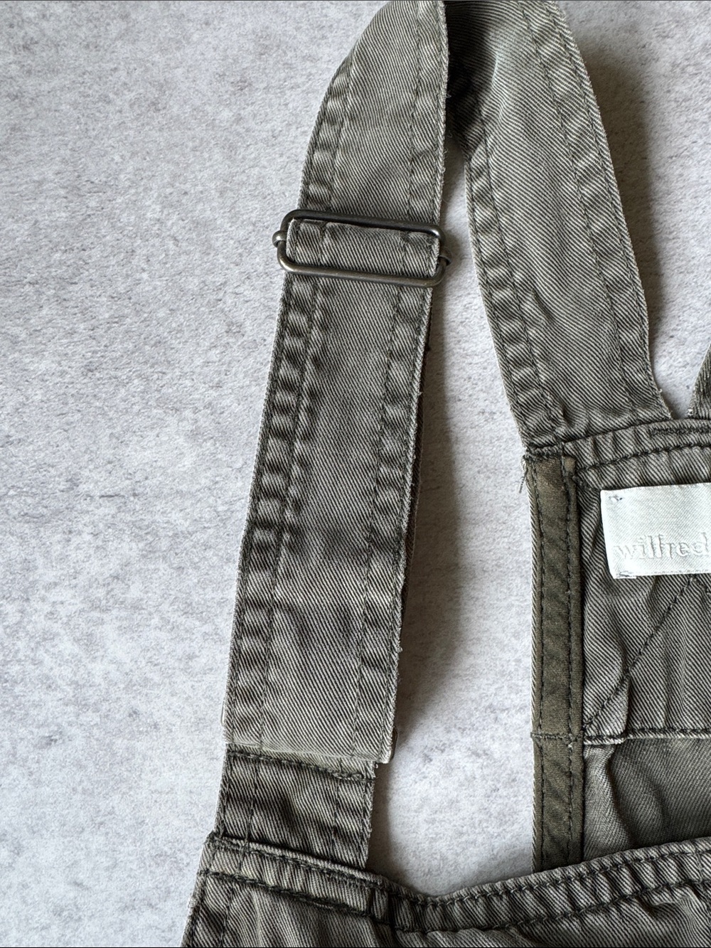 Wilfred Free Aritzia Olive Utility Shortalls Romper Size M - Picture 5 of 8